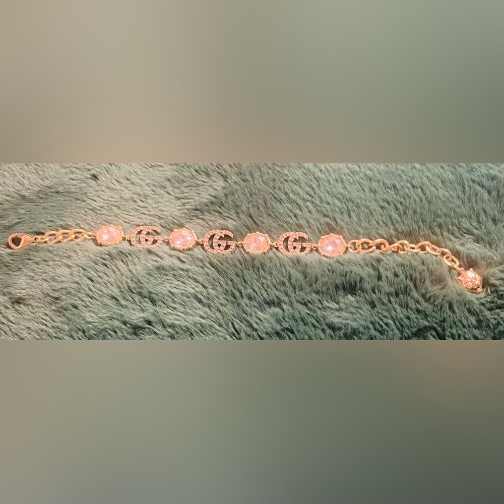 Gucci Gold and Pink Bracelet - Picture 3 of 10